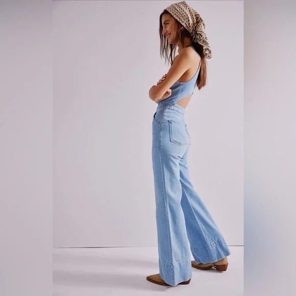 Stratus Jumpsuit NWOT main character - Picture 3 of 10